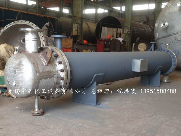 700㎡列管式換熱器(大型冷凝器)